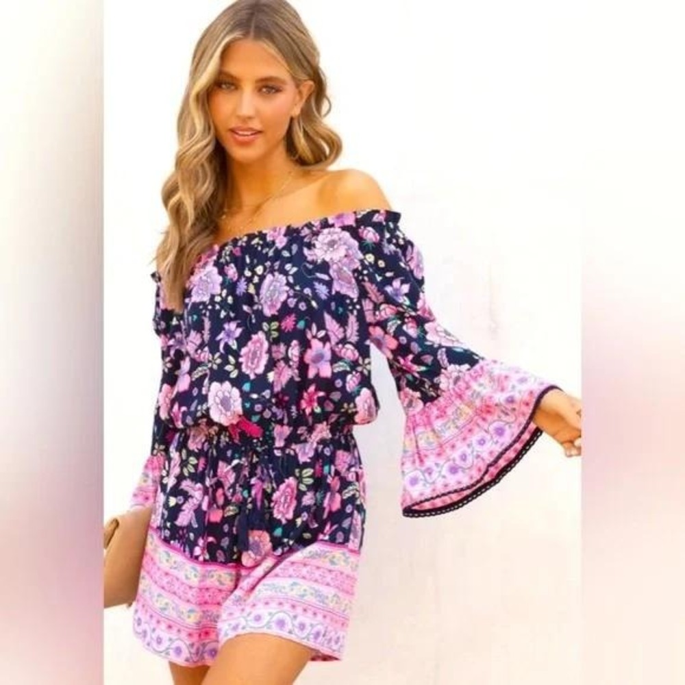 Olia Vici Small Pink Navy Floral Off the Shoulder Romper Boho Bell Sleeve Kaycie